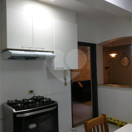 Sobrado à venda com 3 quartos, sendo 1 suíte, em Vila Ipojuca, São Paulo, SP