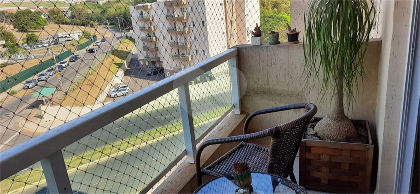 Apartamento à venda com 3 quartos, sendo 1 suíte,  em Vila Pagano, Valinhos, SP