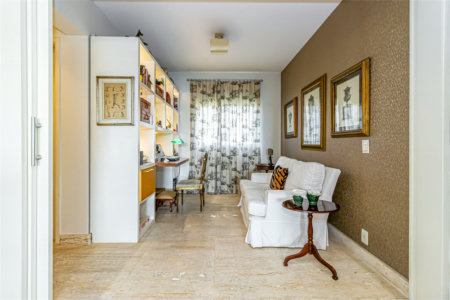 Apartamento à venda com 4 quartos, sendo 3 suítes,  em Real Parque, São Paulo, SP