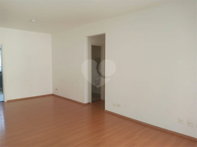 Apartamento à venda com 3 quartos, sendo 1 suíte,  em Santana, São Paulo, SP