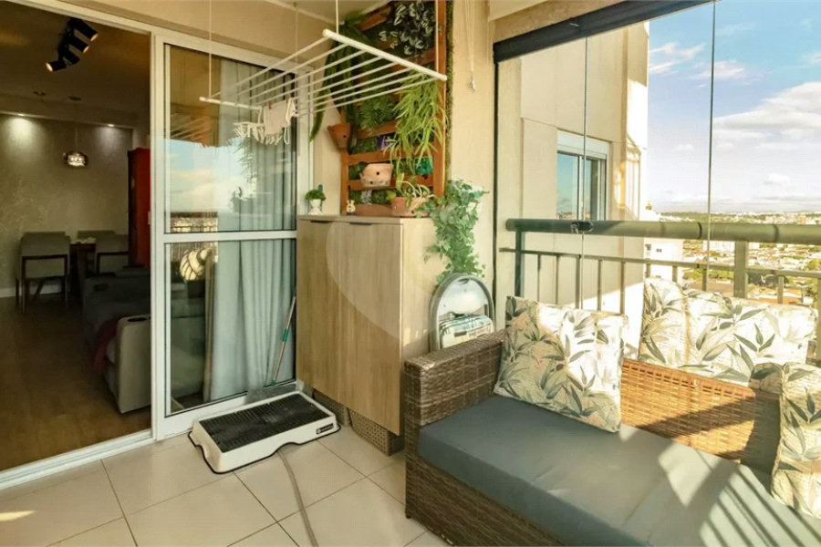 Apartamento com 2 quartos, 1 suíte, varanda gourmet, churrasqueira, lazer completo.