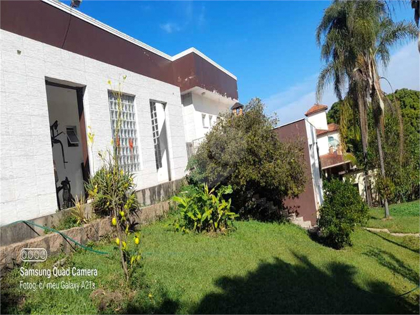Casa à venda com 4 suítes no condomínio Residencial Vale das Laranjeiras, Indaiatuba - SP