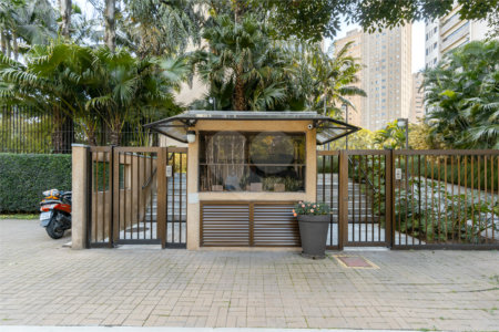 Duplex à venda com 6 quartos, sendo 4 suítes, em Alto de Pinheiros, São Paulo, SP