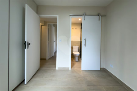 Apartamento à venda com 3 quartos, sendo 1 suíte, em Planalto Paulista, São Paulo, SP