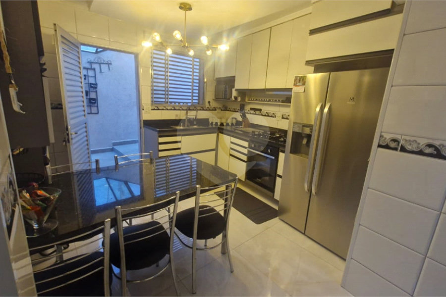 Casa Térrea à venda com 3 quartos, sendo 2 suítes, em Santana, São Paulo, SP