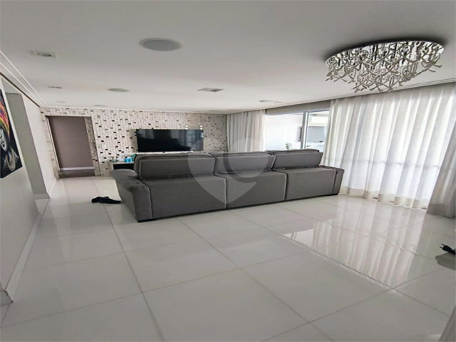 Apartamento à venda com 3 suítes em Vila Ester (zona Norte), São Paulo, SP