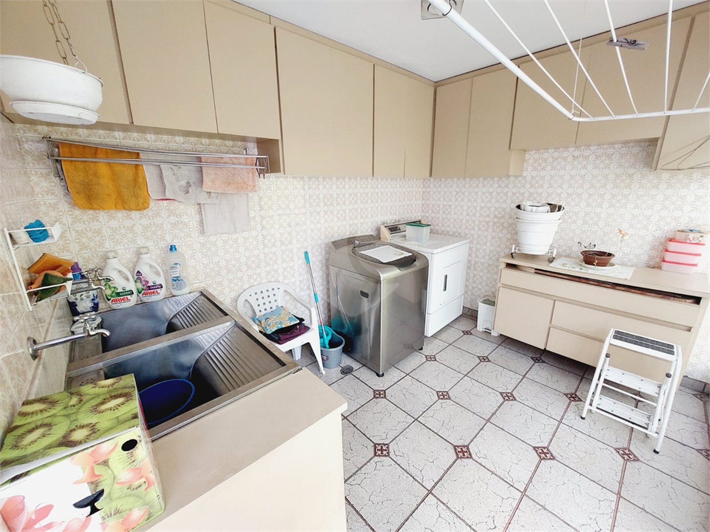 Casa à venda com 3 quartos, sendo 1 suíte, em Vila Bela Aliança, São Paulo, SP