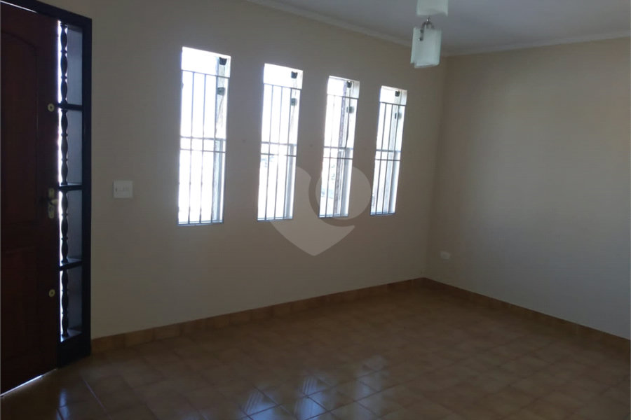 Casa à venda com 3 quartos, sendo 1 suíte, em Pirituba, São Paulo, SP