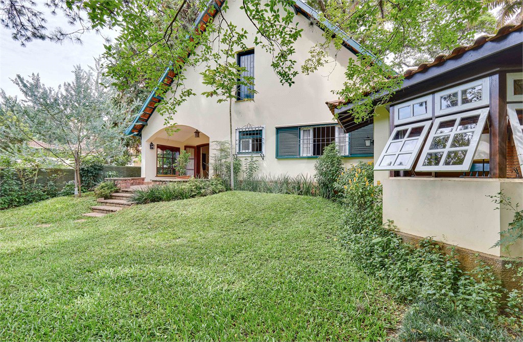 Casa Térrea à venda com 3 quartos em Alto da Boa Vista, São Paulo, SP