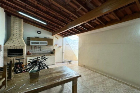 Casa Térrea à venda com 4 quartos, sendo 1 suíte, no Brasil, Itu, SP