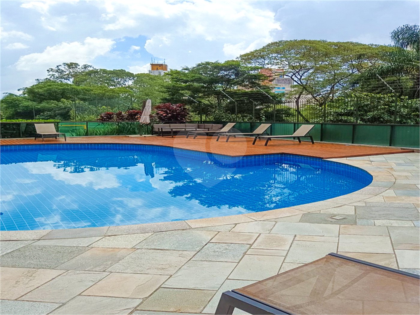 Apartamento à venda com 4 suítes em Vila Suzana, São Paulo, SP