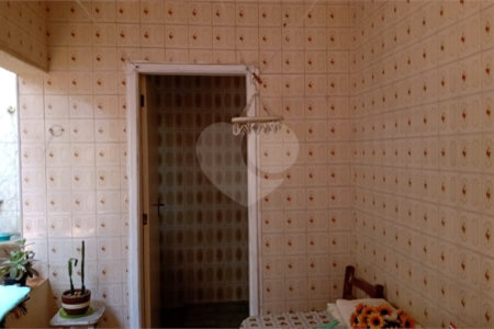 Casa à venda com 4 quartos, sendo 2 suítes,  em Jardim Terezópolis, Guarulhos, SP