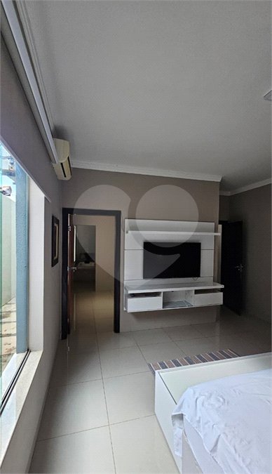 Casa à venda com 2 suítes no Centro, Ponta Porã, MS