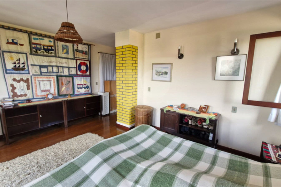 Sobrado à venda com 4 quartos, sendo 1 suíte, em Tremembé, São Paulo, SP