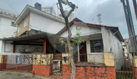 Casa Térrea à venda com 2 quartos, sendo 1 suíte,  em Parque Vitória, São Paulo, SP