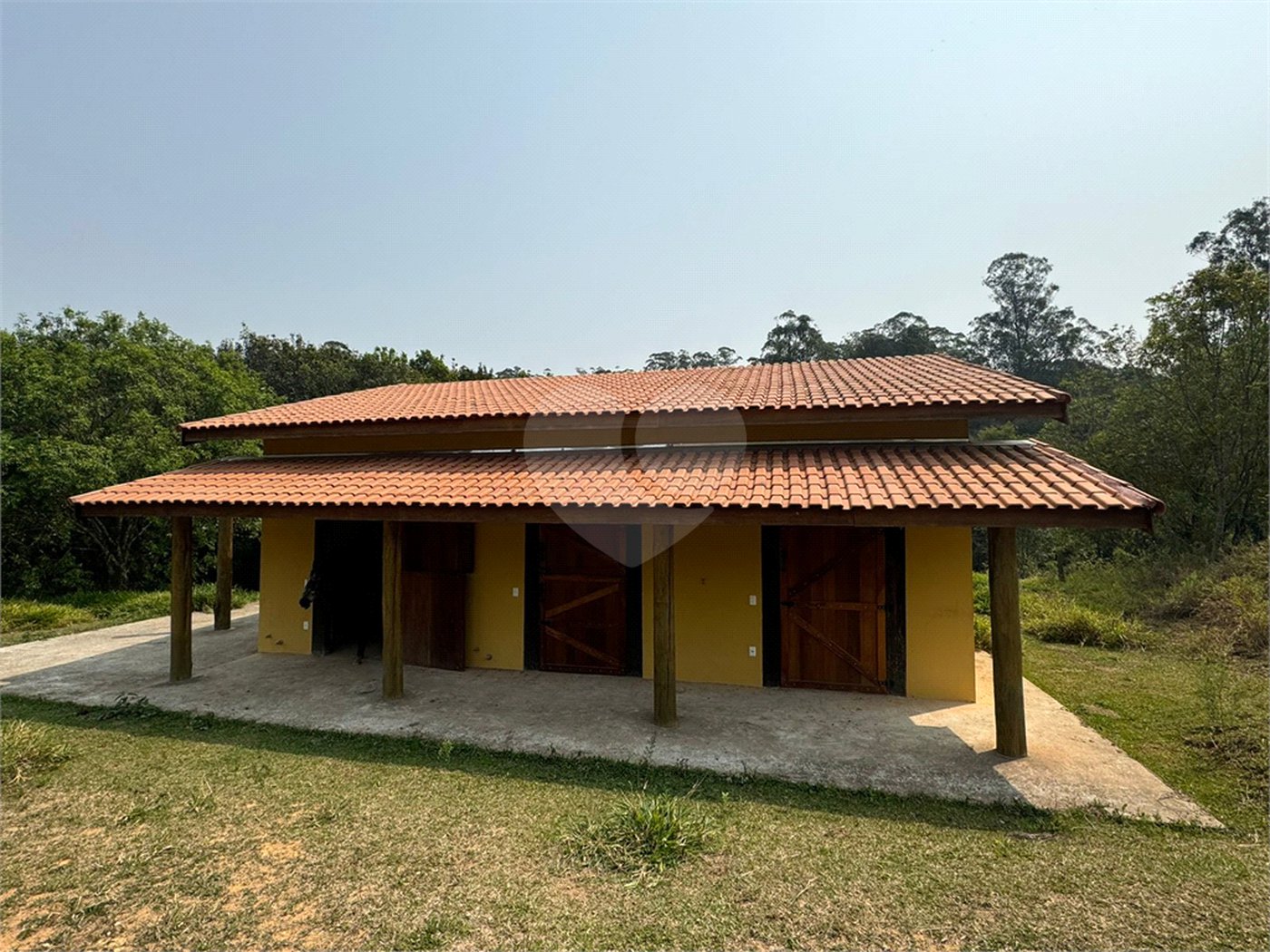 Sítio à venda com 3 quartos, sendo 1 suíte,  em Week-end, Jarinu, SP