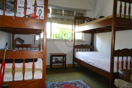 Sobrado à venda com 4 quartos em Santa Teresinha, São Paulo, SP