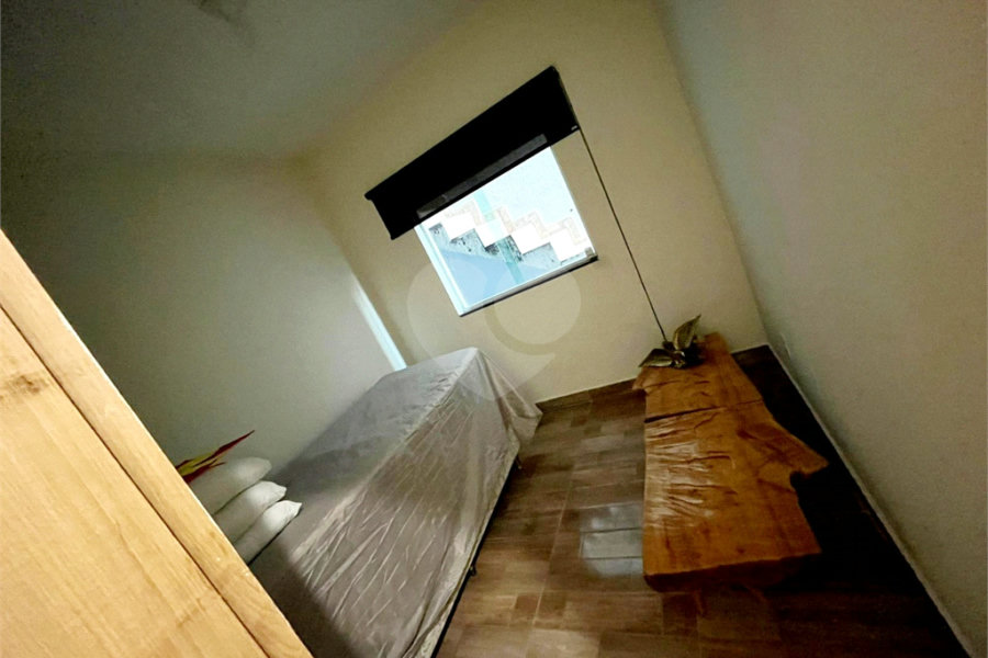 Sobrado à venda com 6 quartos, sendo 1 suíte,  em Horto, São Paulo, SP