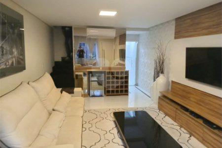 Sobrado à venda com 3 quartos, sendo 1 suíte, em Santana, São Paulo, SP