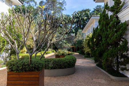 Casa à venda com 4 suítes no condomínio L`exclusive, São Paulo - SP