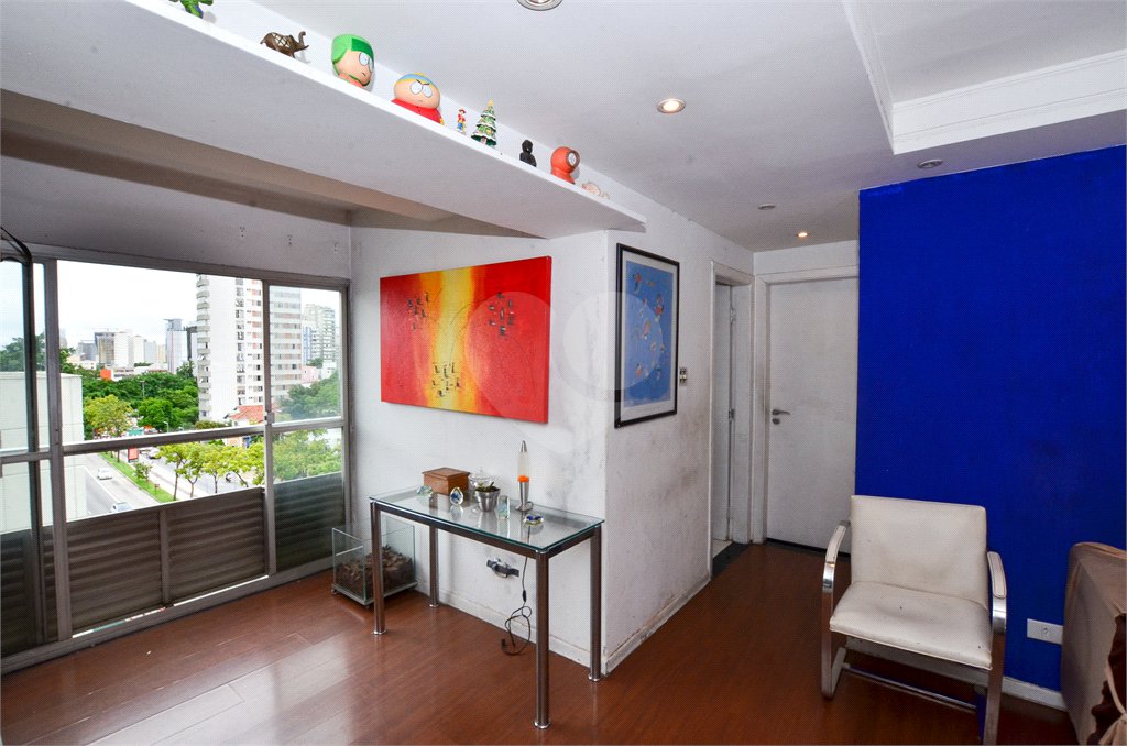 Apartamento à venda com 2 quartos em Pinheiros, São Paulo, SP