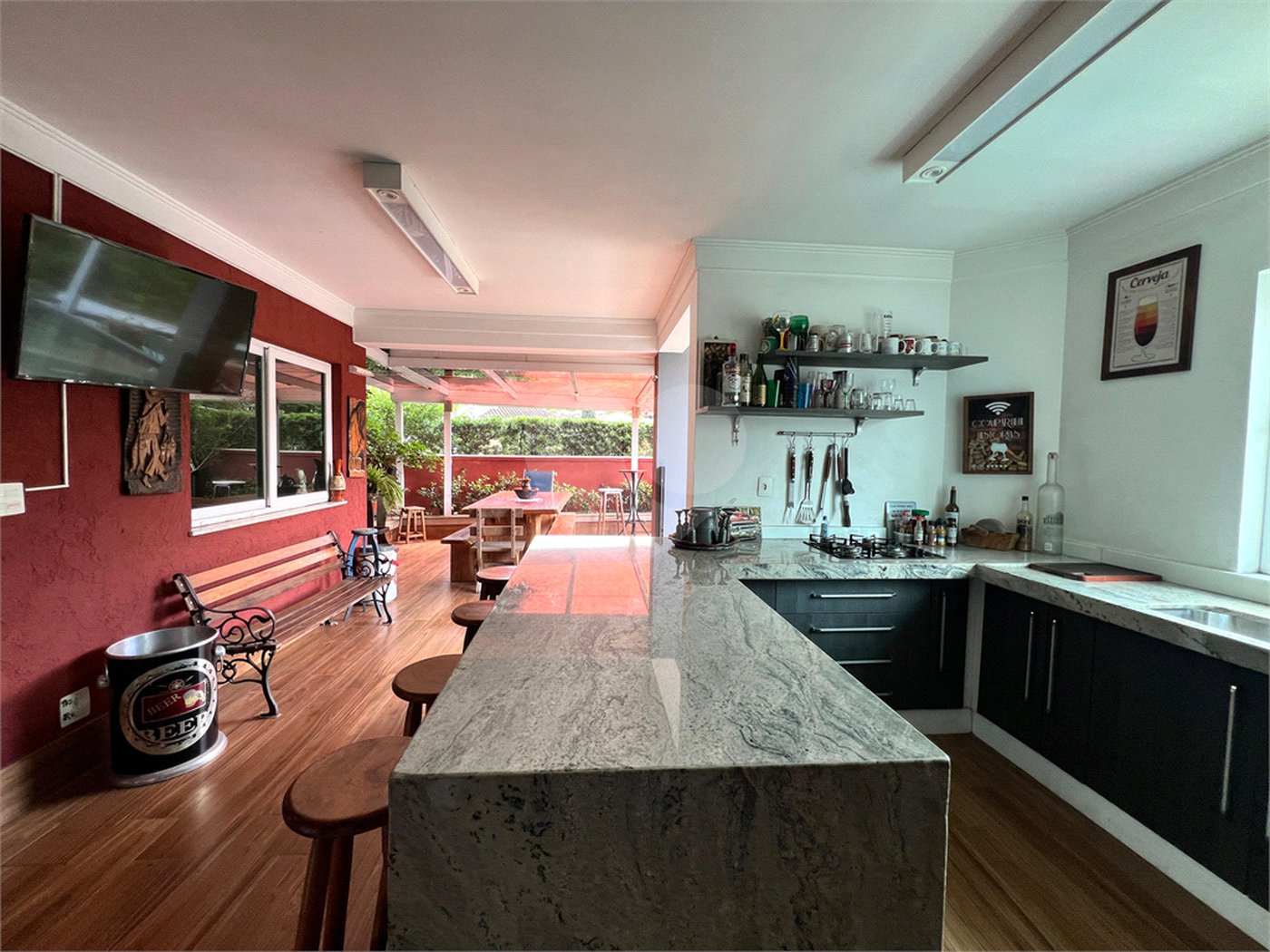 Casa à venda com 3 suítes no condomínio Quinta de Santo Antônio, São Paulo - SP