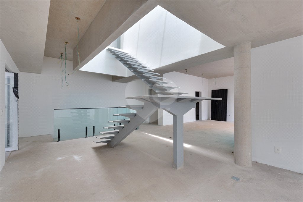 Casa à venda com 3 suítes no condomínio Residencial Heron 140, São Paulo - SP