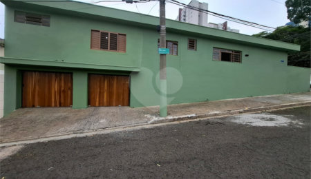 Casa à venda com 4 quartos, sendo 3 suítes,  no Centro, Indaiatuba, SP