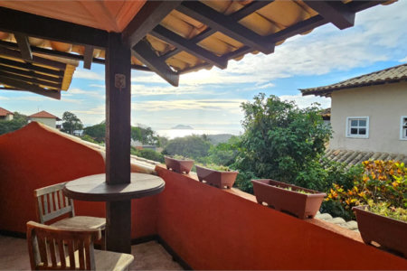 Casa à venda com 4 quartos, sendo 3 suítes, em João Fernandes, Armação dos Búzios, RJ