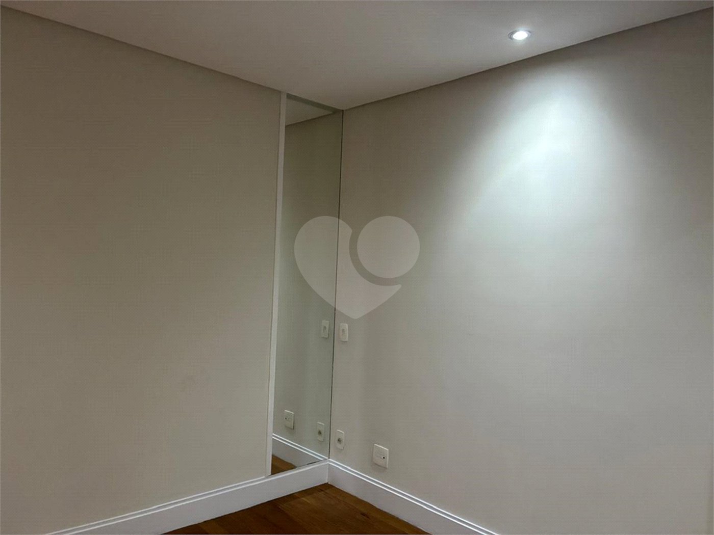 Apartamento à venda com 3 quartos, sendo 1 suíte, em Vila Guilherme, São Paulo, SP