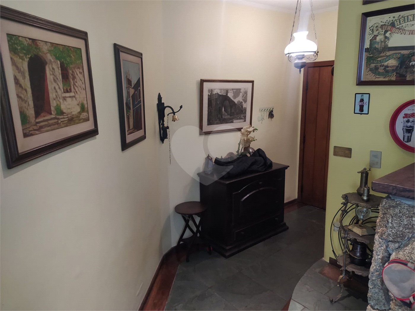 Sobrado à venda com 4 quartos, sendo 1 suíte, em Chácara Monte Alegre, São Paulo, SP