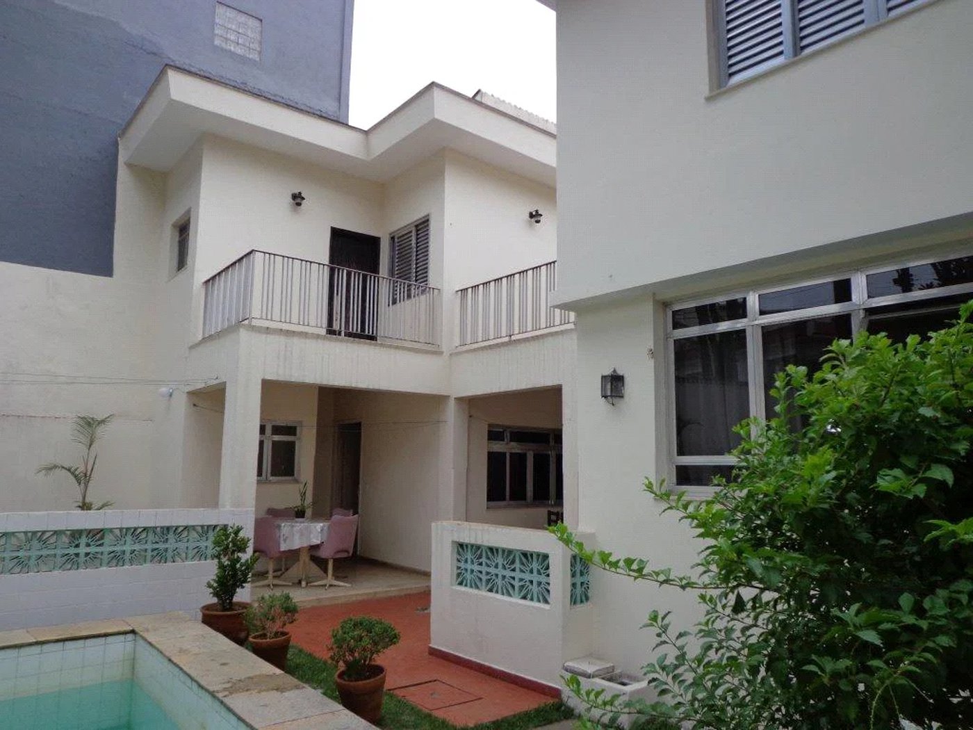 Casa à venda com 4 quartos, sendo 2 suítes, em Jardim Bonfiglioli, São Paulo, SP