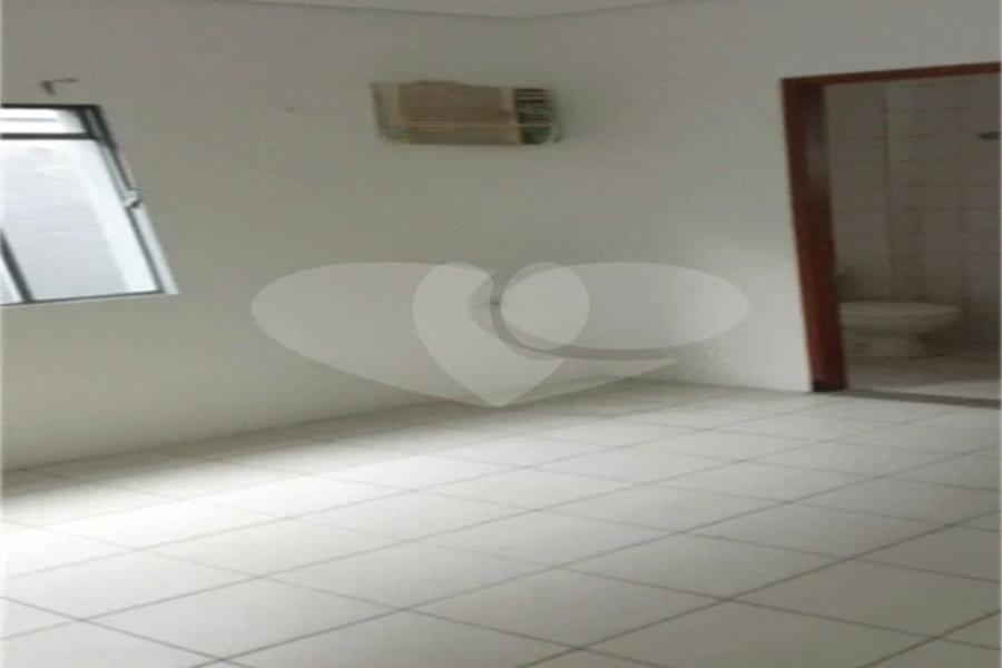 Salão à venda ou para alugar com 4 quartos em Santana, São Paulo, SP