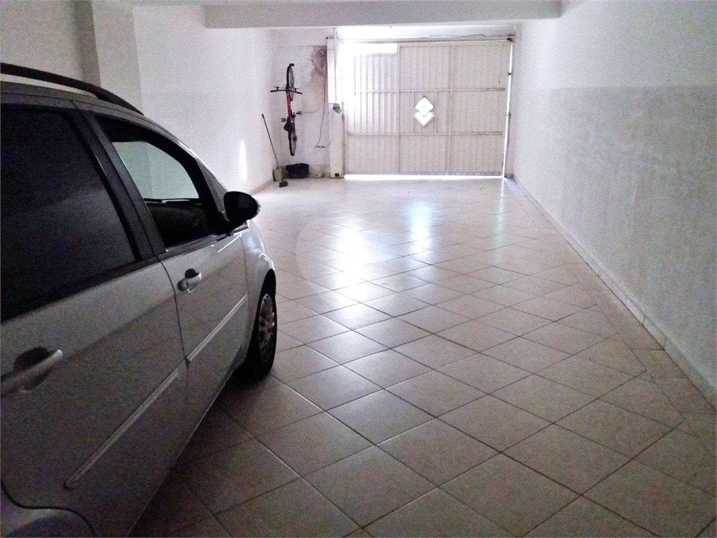 Sobrado à venda com 4 quartos, sendo 3 suítes, em Tucuruvi, São Paulo, SP