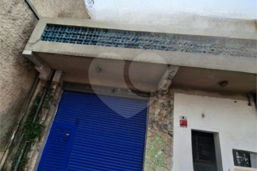 Sobrado à venda com 2 quartos em Bom Retiro, São Paulo, SP