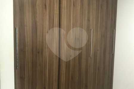 Apartamento à venda com 3 suítes em Vila Regente Feijó, São Paulo, SP