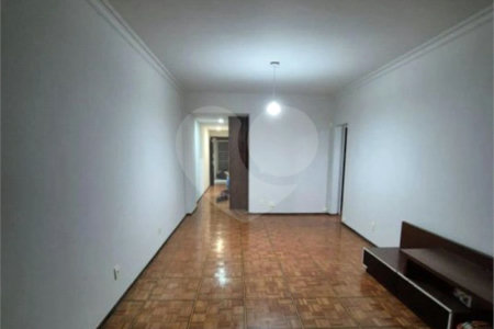 Apartamento à venda com 3 quartos, sendo 1 suíte,  em Tijuca, Rio de Janeiro, RJ