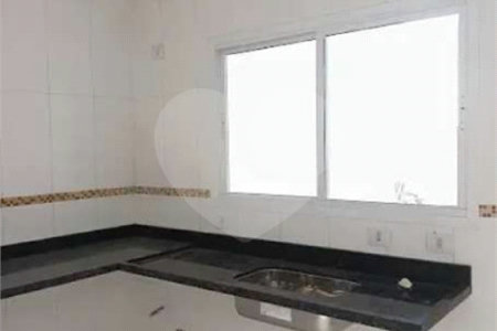 Casa à venda com 2 quartos no condomínio Residencial Monaco, Mogi das Cruzes - SP