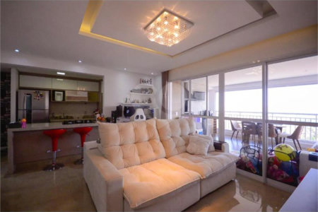 Apartamento de 96m2 na Saúde com 2 dorms, 1 suíte, 2 banheiros, 2 vagas. Estuda permuta.
