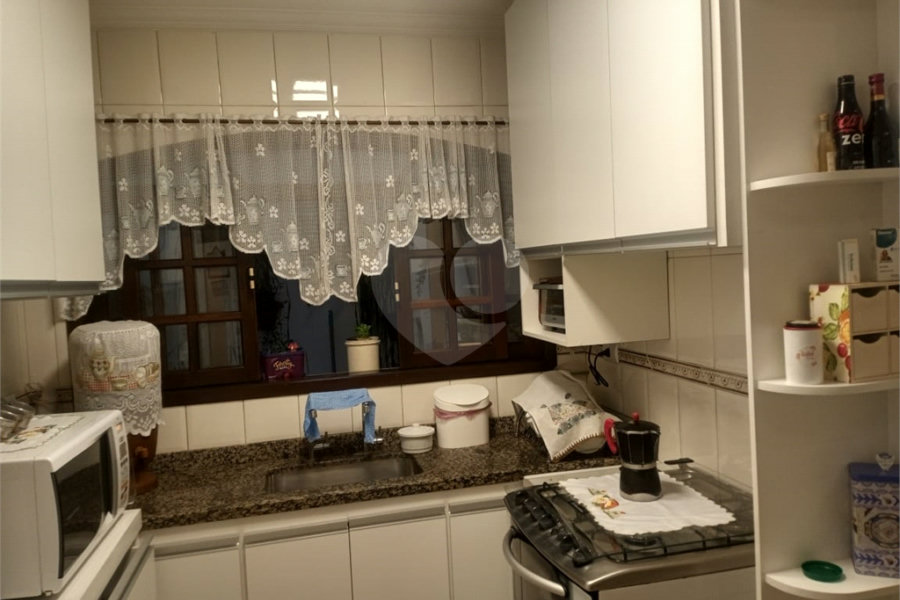 Casa à venda com 3 quartos, sendo 1 suíte,  em Vila Guilherme, São Paulo, SP