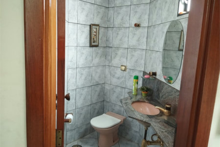 Sobrado à venda com 3 quartos, sendo 1 suíte, em Jardim Nova América, Araraquara, SP