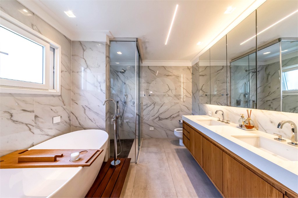 Casa à venda com 4 suítes no condomínio New Port Village, São Paulo - SP
