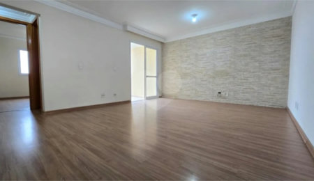 Apartamento à venda com 3 quartos, sendo 1 suíte,  em Jardim Nova Taboão, Guarulhos, SP