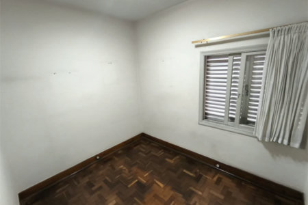 Sobrado à venda com 5 quartos, sendo 1 suíte, em Jardim Trussardi, São Paulo, SP