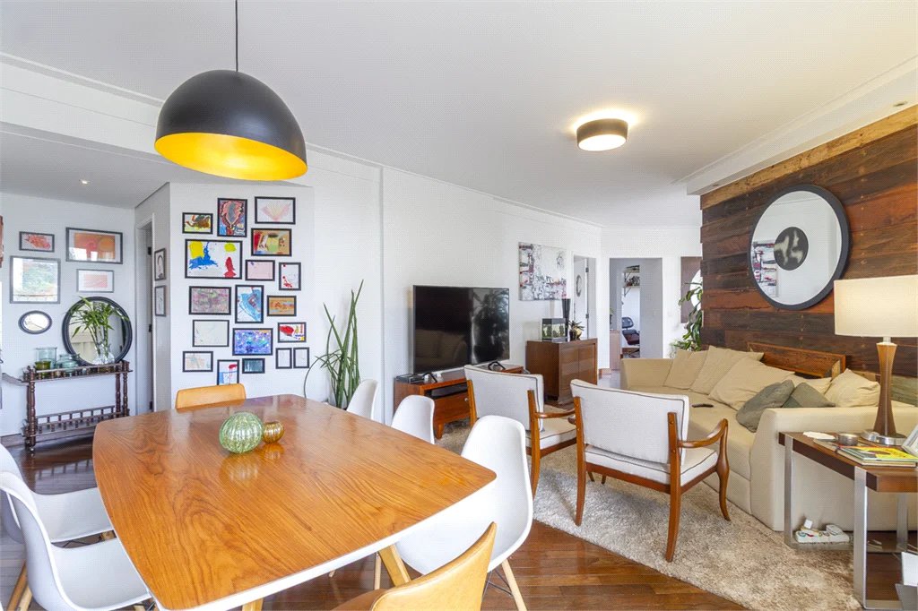 Apartamento à venda com 4 quartos, sendo 3 suítes, em Jardim Monte Kemel, São Paulo, SP