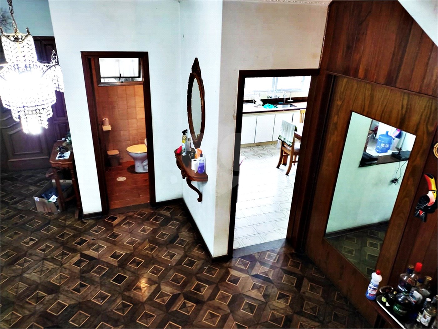 Sobrado à venda com 5 quartos, sendo 2 suítes, em Vila Nova Cachoeirinha, São Paulo, SP