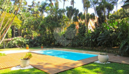 Casa à venda com 4 suítes no condomínio Chácara Flora, São Paulo - SP
