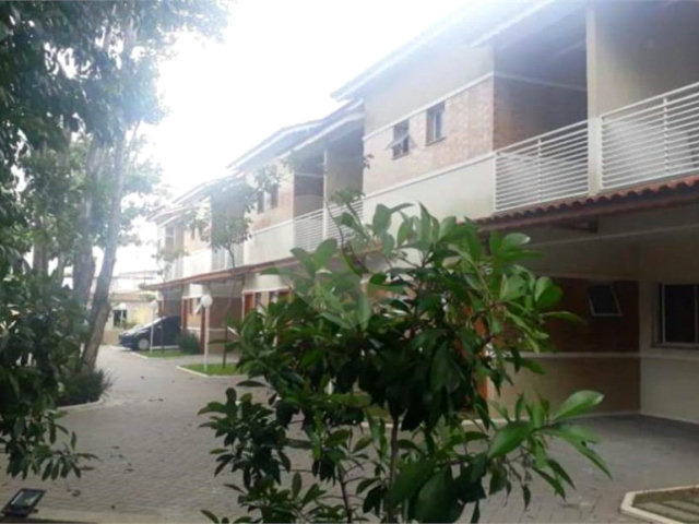 Casa à venda com 2 suítes no condomínio Reserva Jatobá, São Paulo - SP