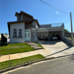 Casa à venda com 3 suítes no condomínio Reserva Central Parque, Salto - SP