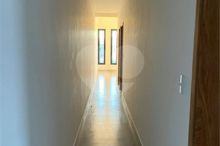 Casa à venda com 3 quartos, sendo 1 suíte, no condomínio Portal dos Sabiás, Itu - SP